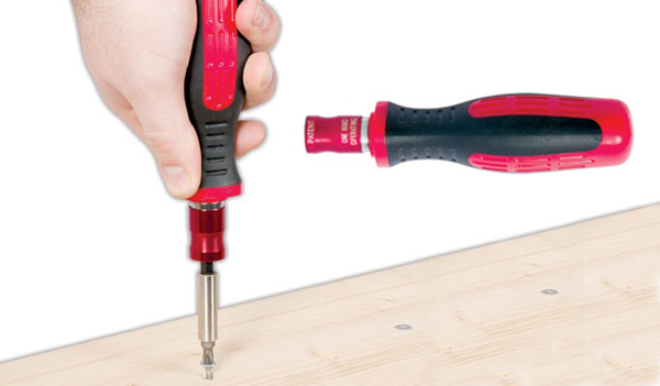 Hand screwdriver with a quick chuck built into it
