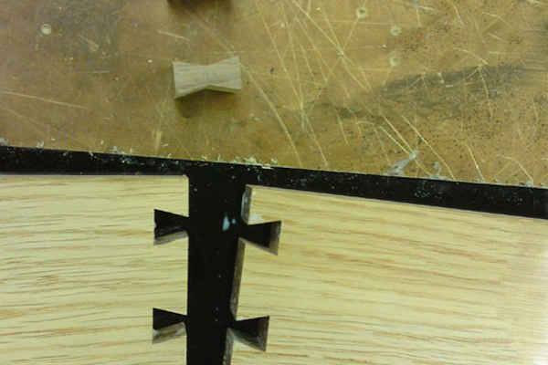 Butterfly joint, woodworking joints, butterfly keys, preventing a split in wood from getting bigger