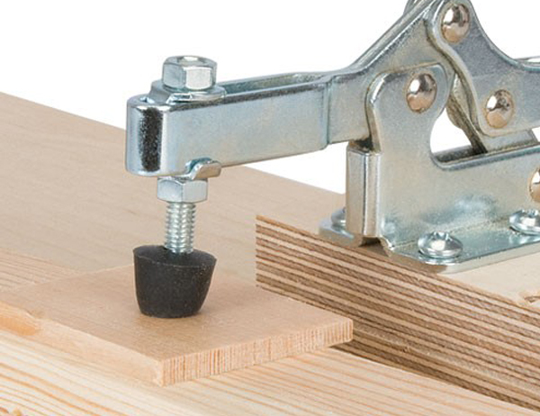 Toggle clamp